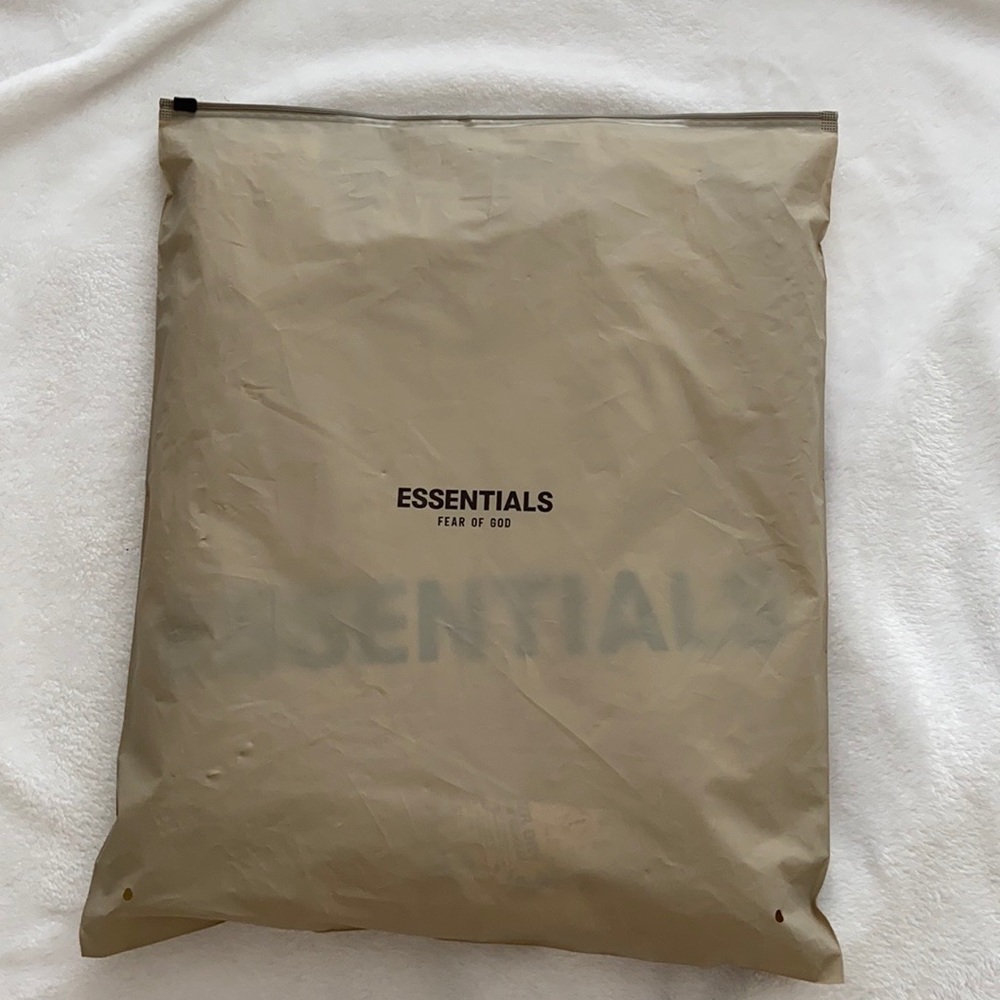 FOG Essentials Crewneck